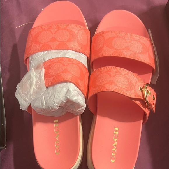 Coach Women's Pink Slide Sandals - Picture 4 of 10